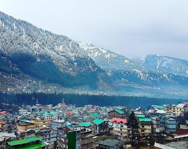 Manali tour package for family
