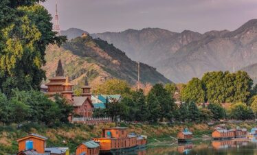 Kashmir holiday package